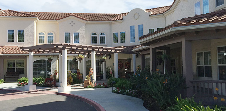assisted-living-community-in-Carlsbad-CA